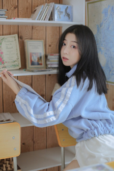 叶川穿越大夏王朝的小说