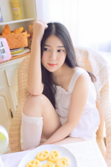 小说《贪狼》为主人公