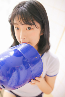被CAO到肚子鼓起来好涨太多了